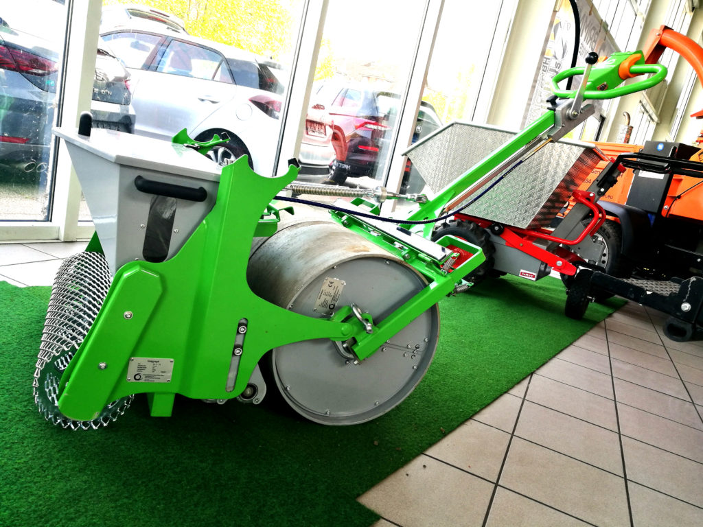 Akku Rasenbaumaschine