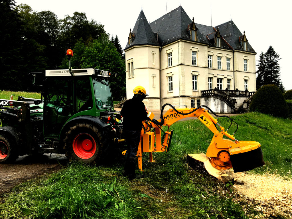 Stubbenfräse für Schlepper