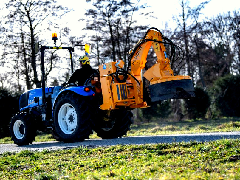 Stubbenfräse für Schlepper