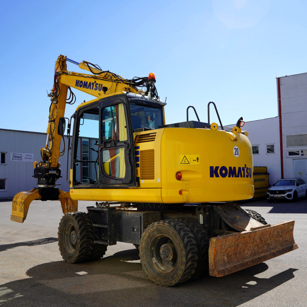Komatsu PW148 - Mobilbagger - Bagger - Bagger mieten