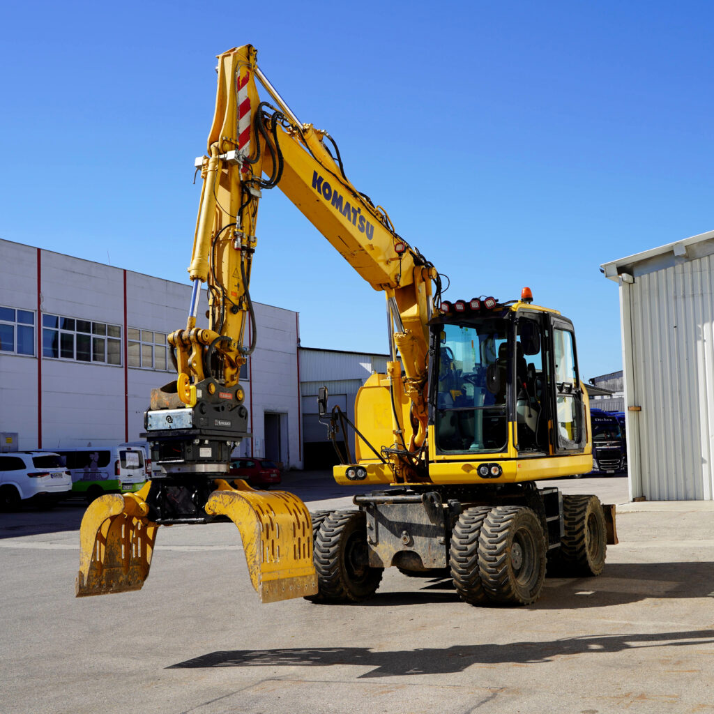 Komatsu PW148 - Mobilbagger - Bagger - Bagger mieten