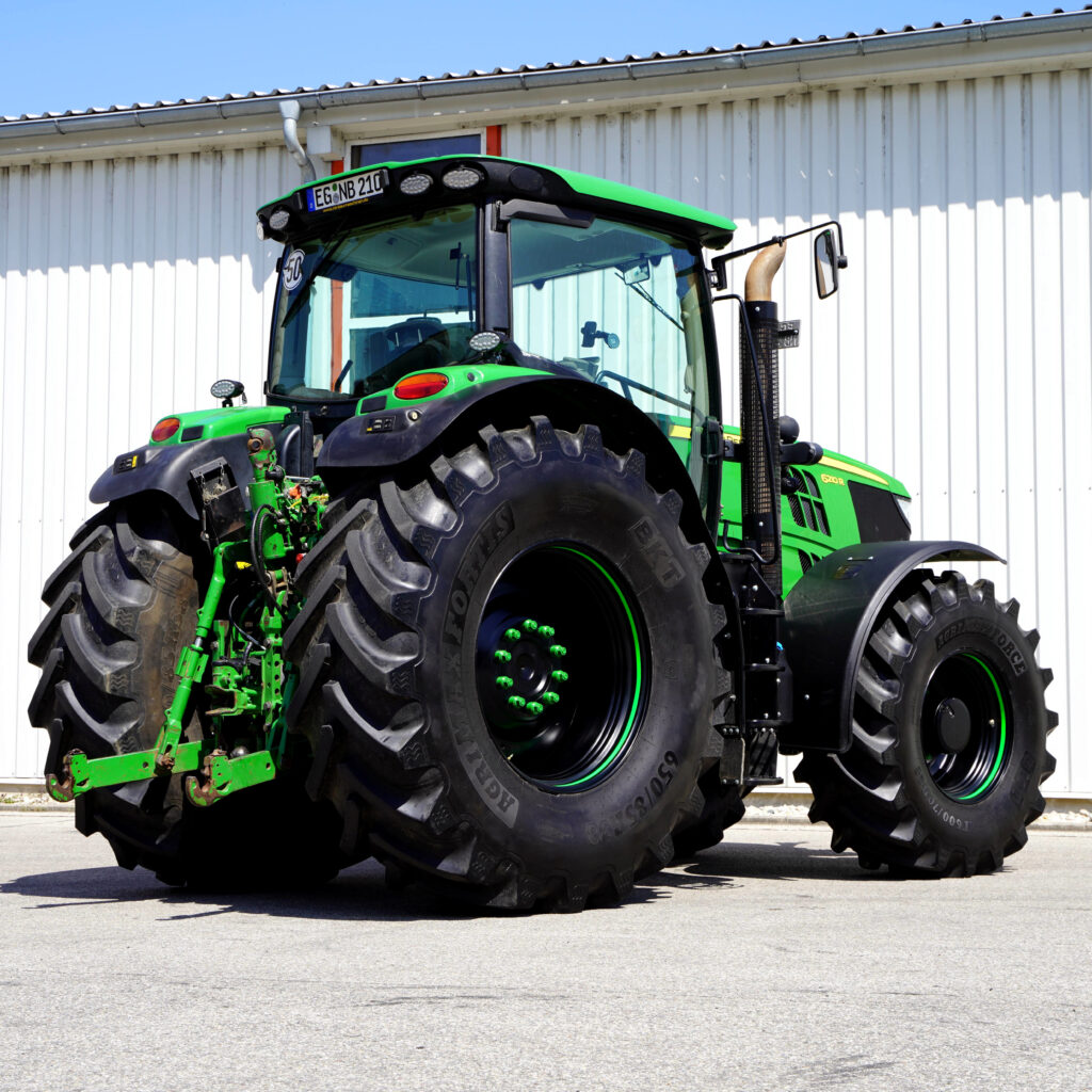 Traktor John_Deere 6R 210 | Traktor mieten
