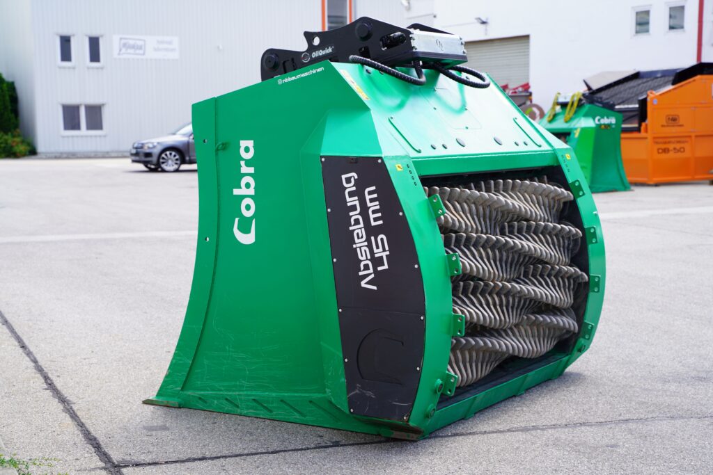 Schaufelseparator für Bagger und Radlader | Sieblöffel grün